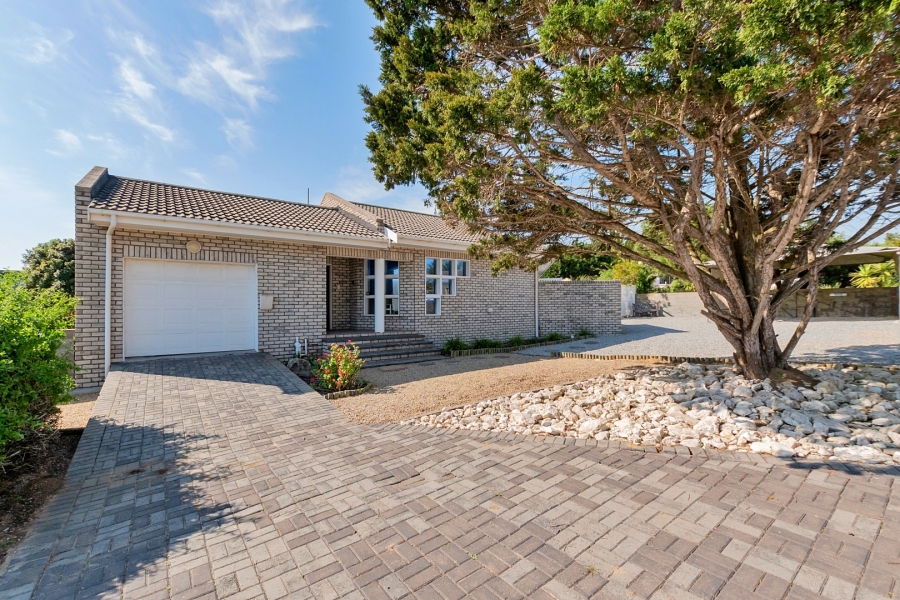 3 Bedroom Property for Sale in Myburgh Park Western Cape
